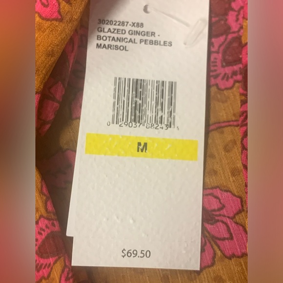 Jessica Simpson Floral Blouse - Picture 2 of 16